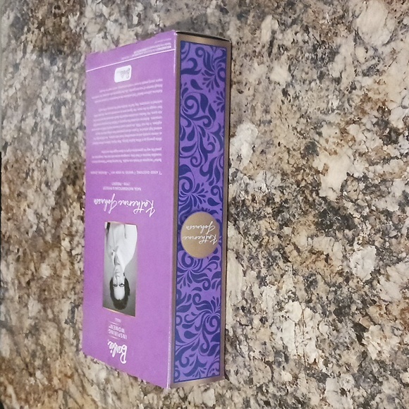 Katherine Johnson Barbie Inspiring Woman Series NIB - Picture 10 of 12